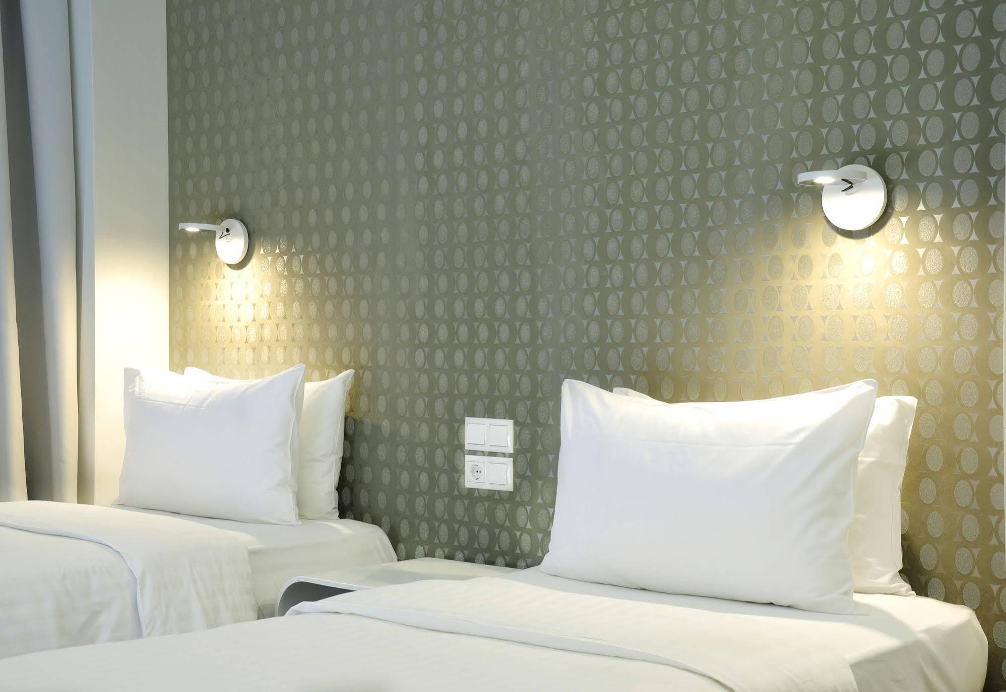 Amazon Otel 3*